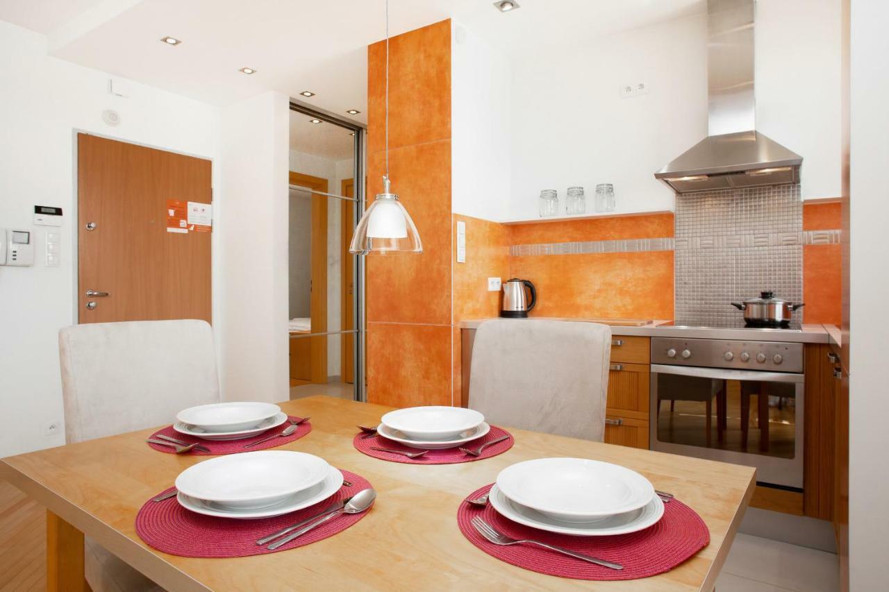 Wilanowska By Renters Apartment Warsaw